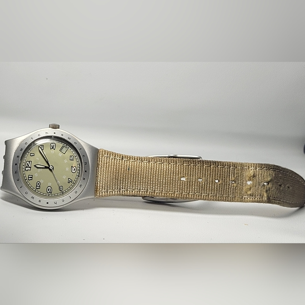 SWATCH IRONY WATCH - Picture 7 of 12